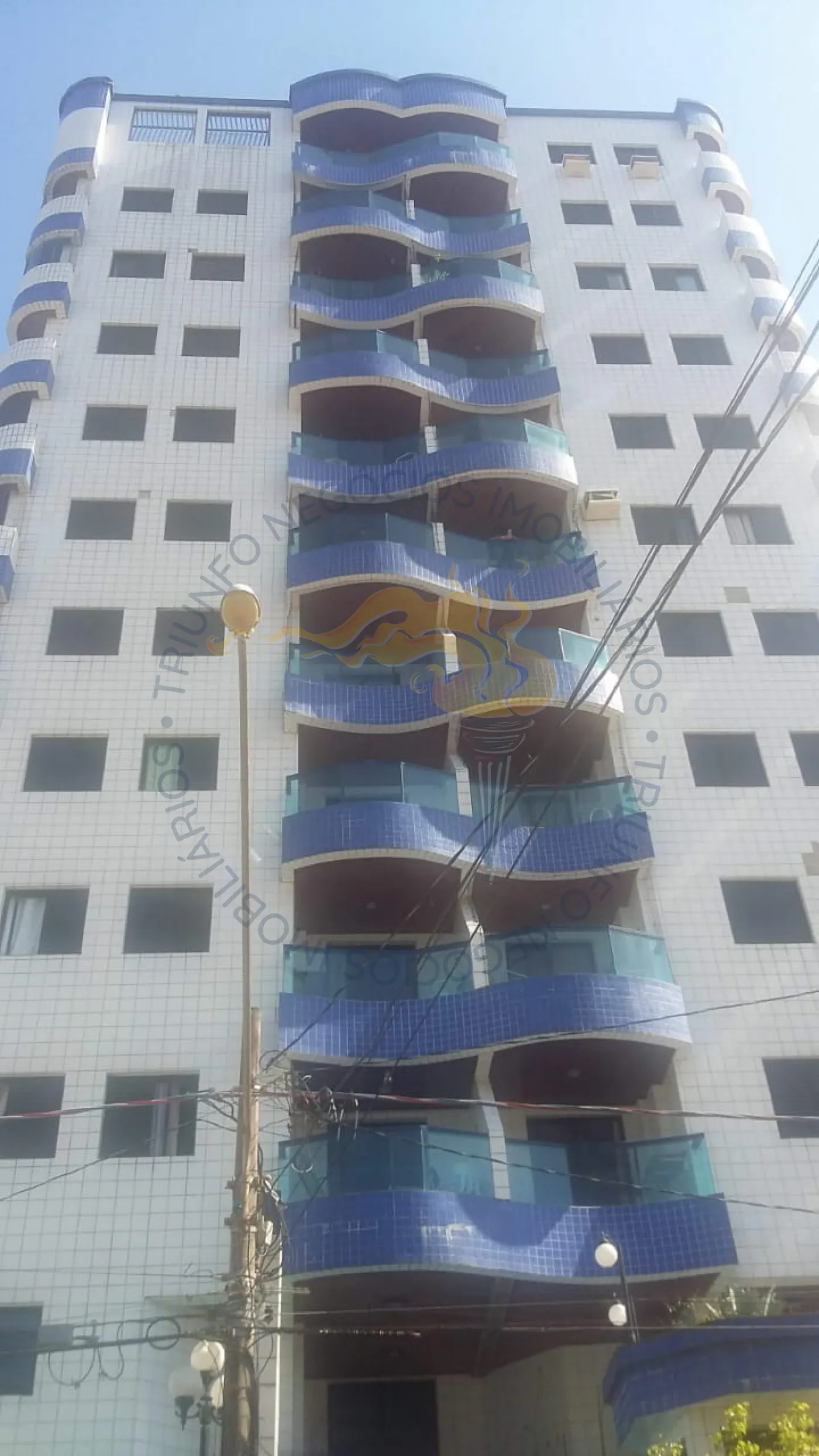 Comprar Apartamentos / Padrão em Praia Grande R$ 250.000,00 - Foto 2