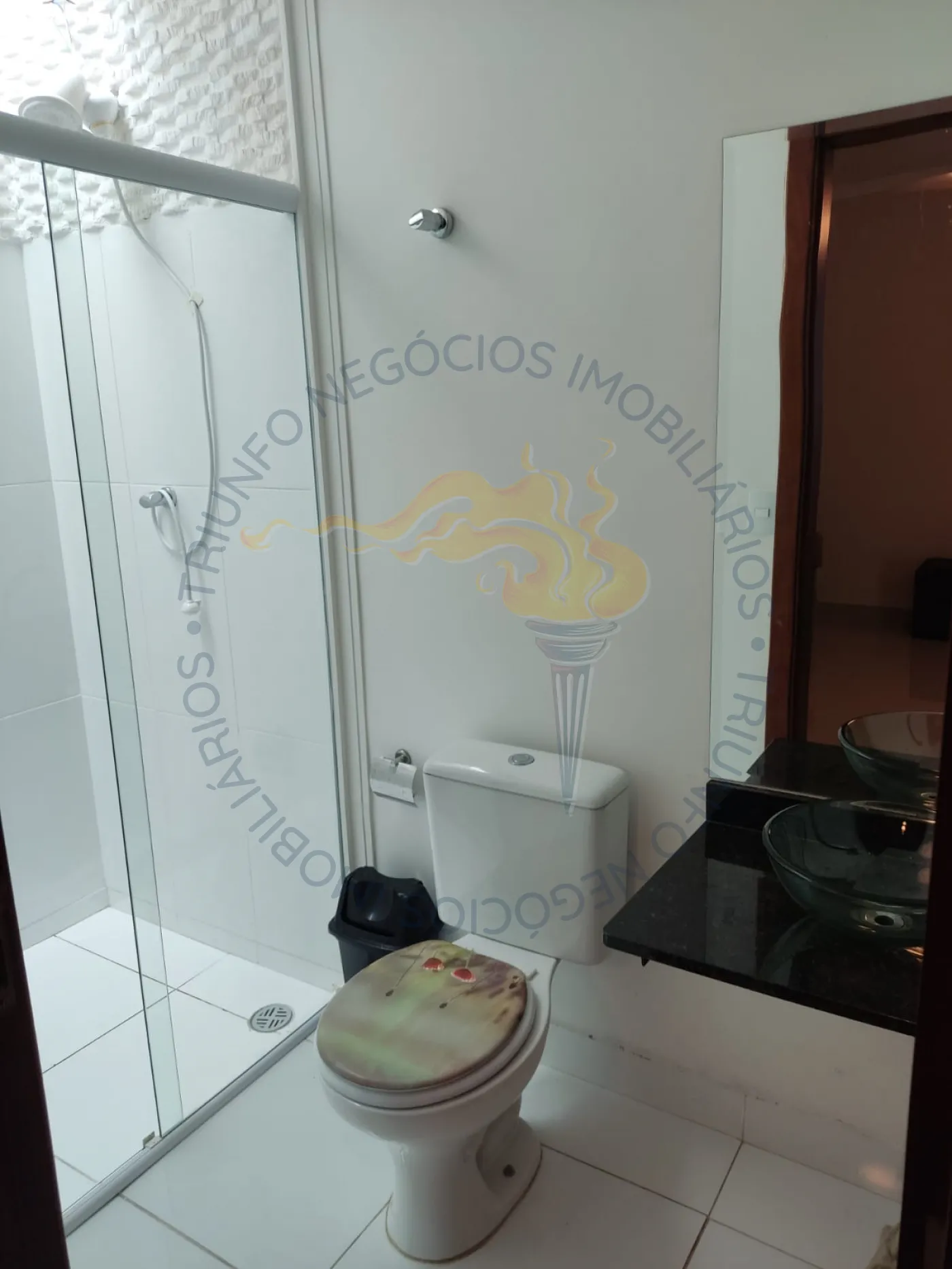Alugar Casas / Sobrado em Mogi das Cruzes R$ 3.000,00 - Foto 16