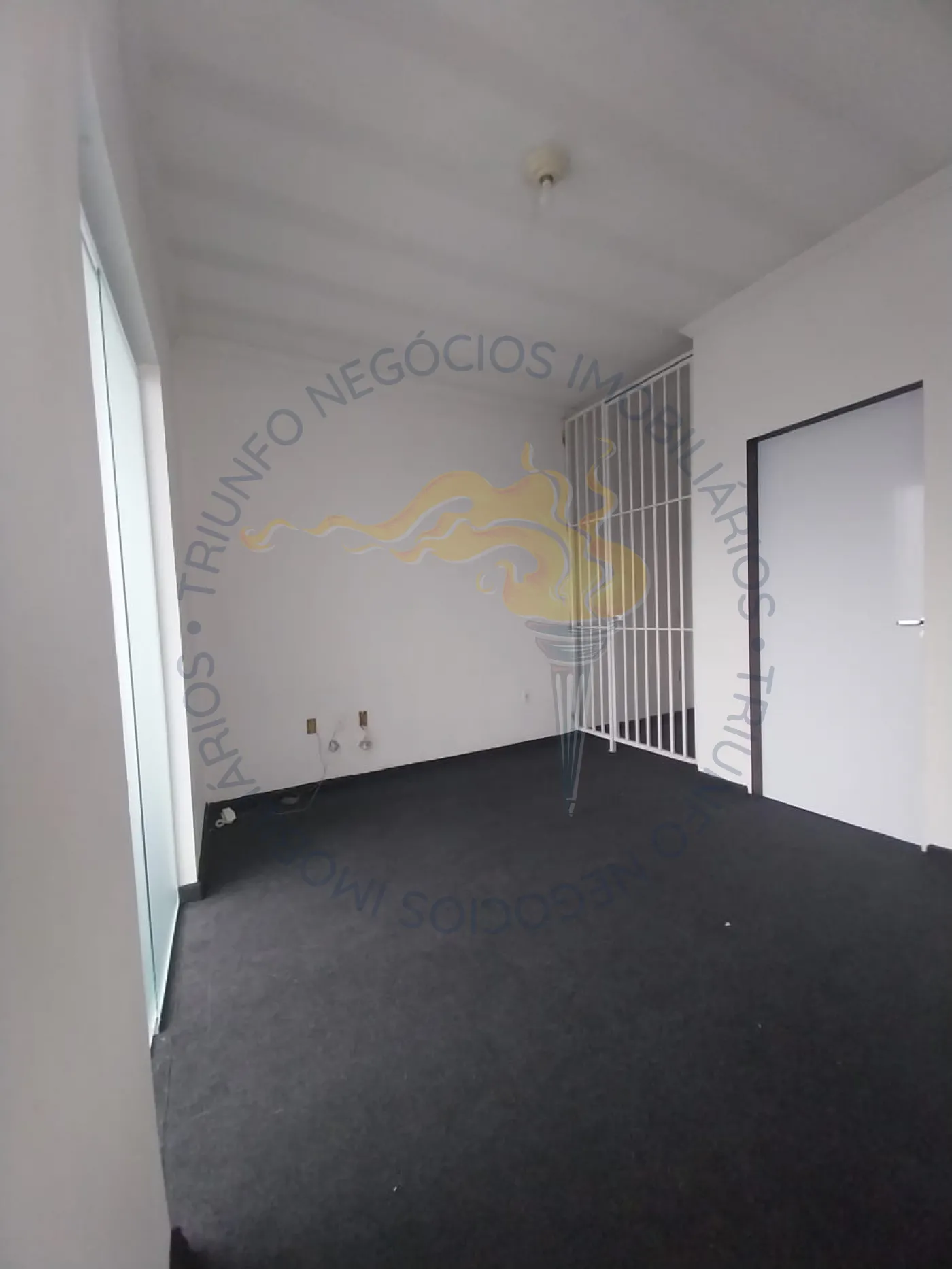 Alugar Comerciais / Sala em Suzano R$ 1.300,00 - Foto 3