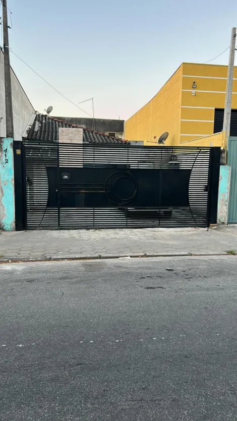 imagem 2 - Casa com Edícula com suíte! Terreno potencial para construção de galpão/salão comercial imagem 2 - Casa com Edícula com suíte! Terreno potencial para construção de galpão/salão comercial